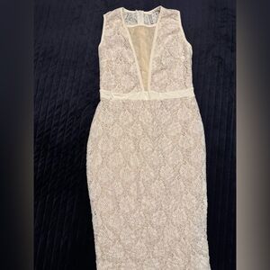 Off White lace Body-con Spandex Midi Dress
